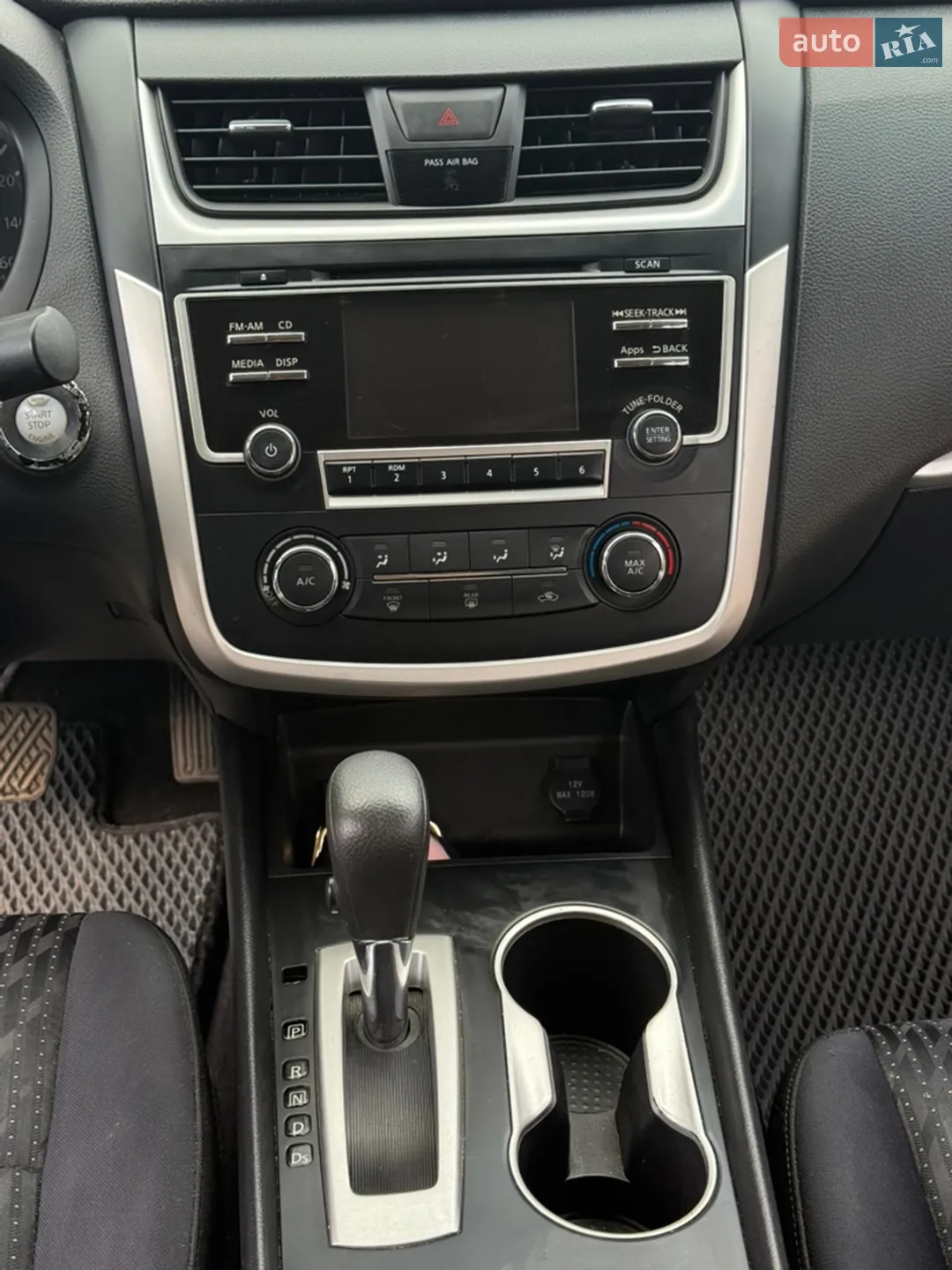 2016 Nissan Altima - мініатюра 9
