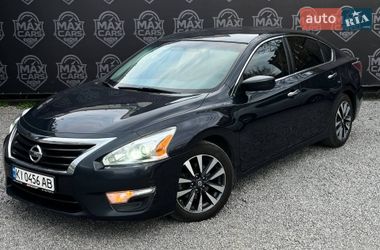 Седан Nissan Altima 2015 в Києві