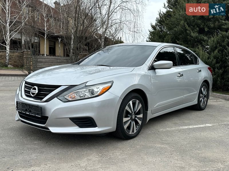 Седан Nissan Altima 2017 в Харькове фото 6 Седан Nissan Altima 2017 в Харькове