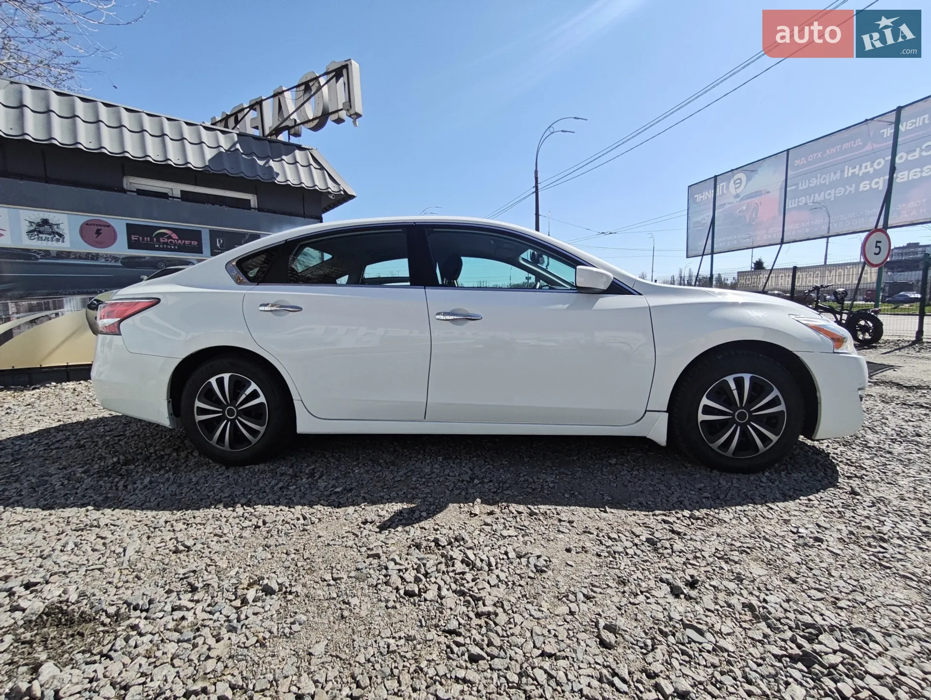 2015 Nissan Altima - мініатюра 4