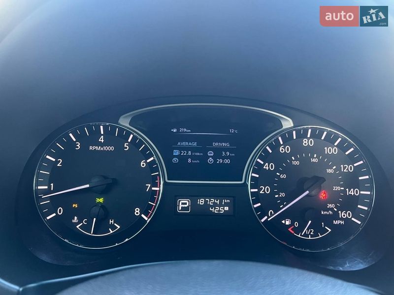 Седан Nissan Altima 2012 в Києві