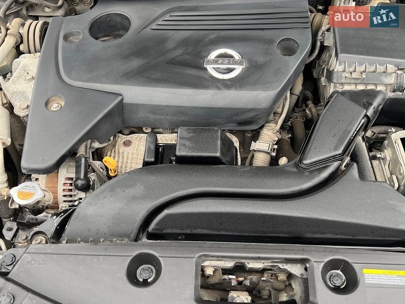 Седан Nissan Altima 2015 в Харкові
