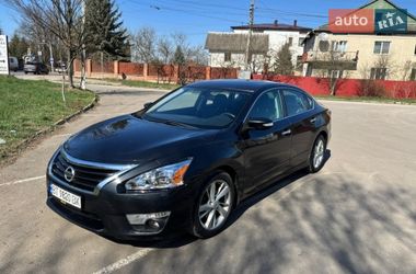 Седан Nissan Altima 2014 в Івано-Франківську