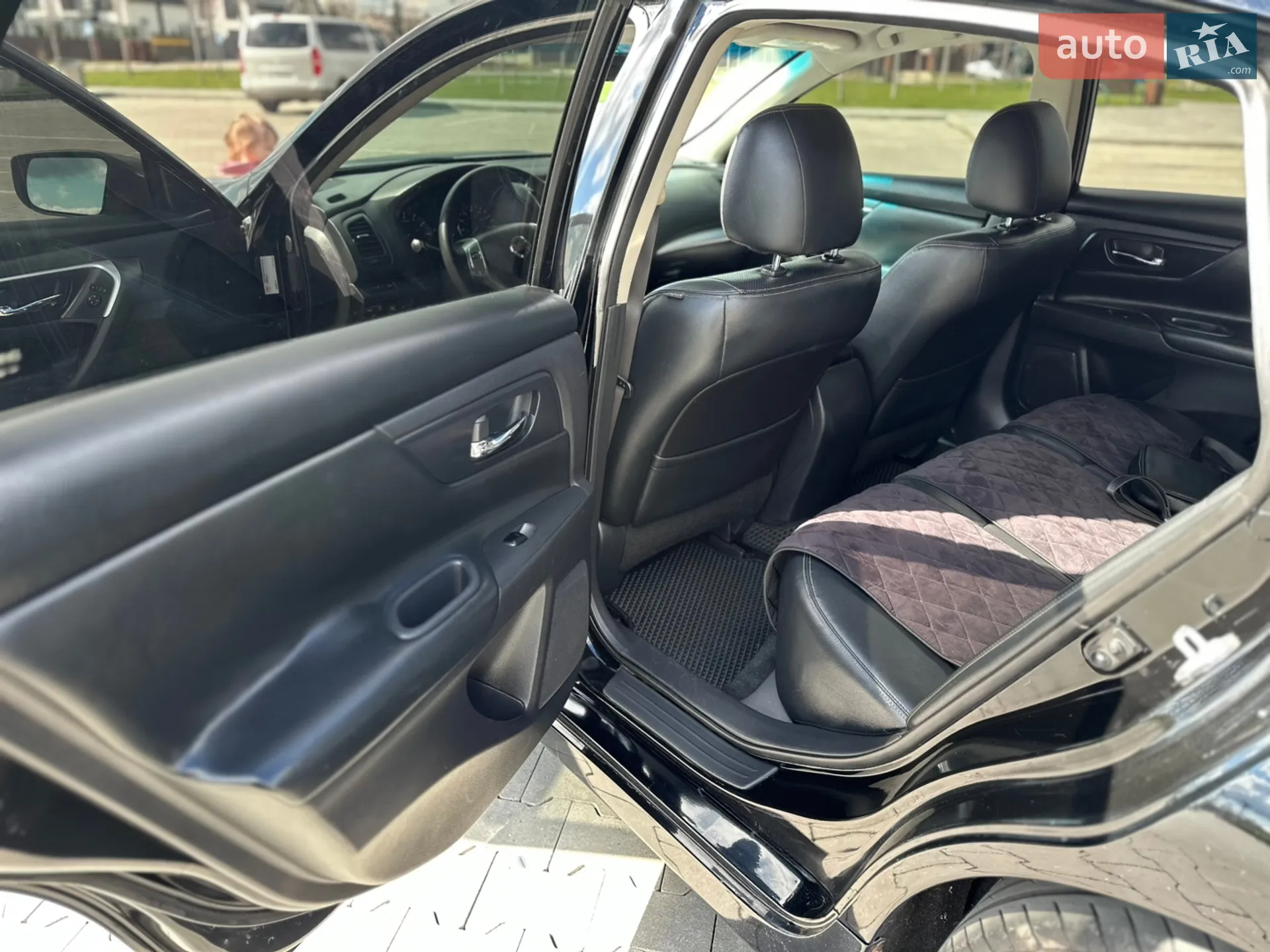 2016 Nissan Altima - мініатюра 18