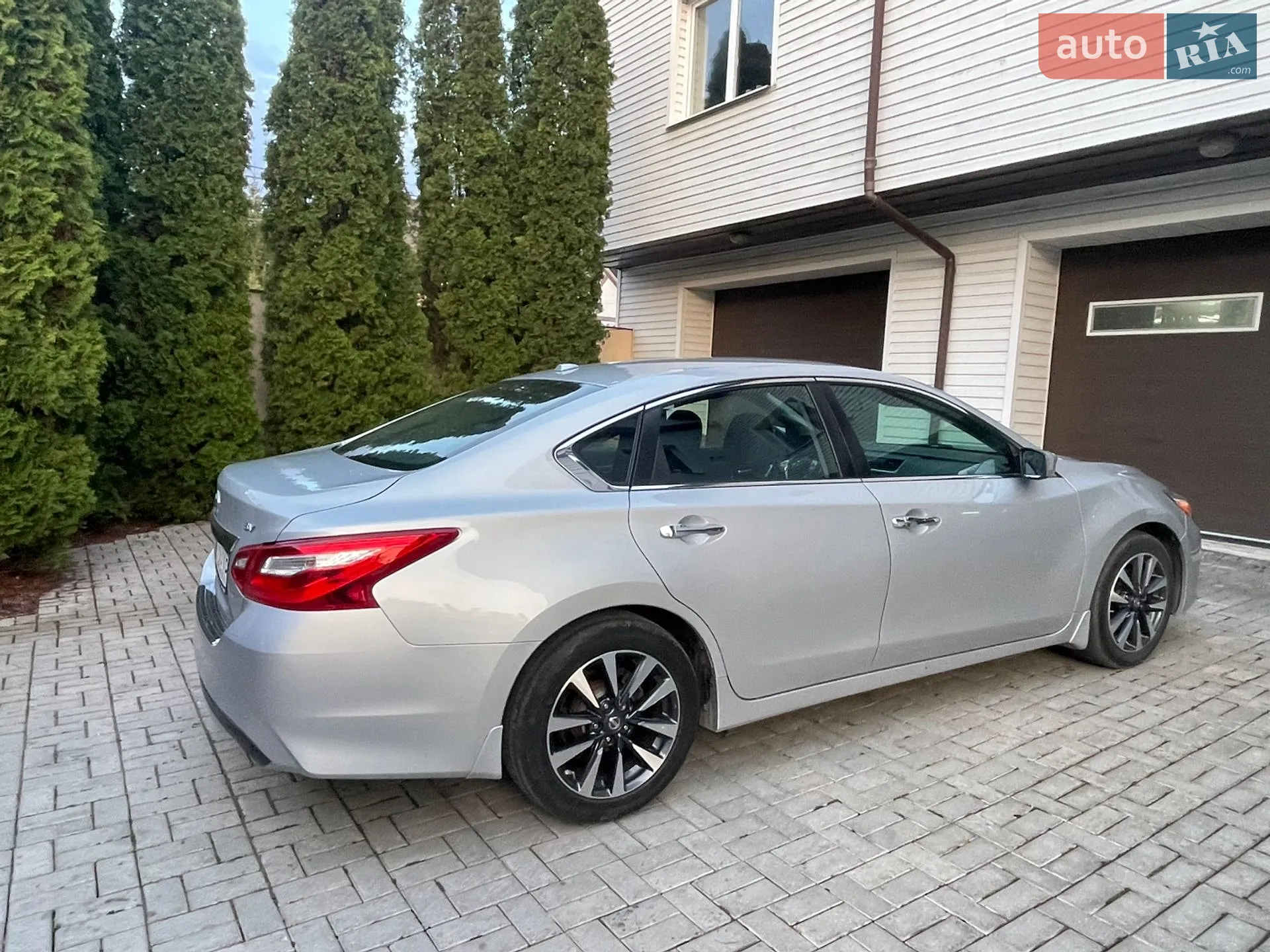 2017 Nissan Altima - мініатюра 32