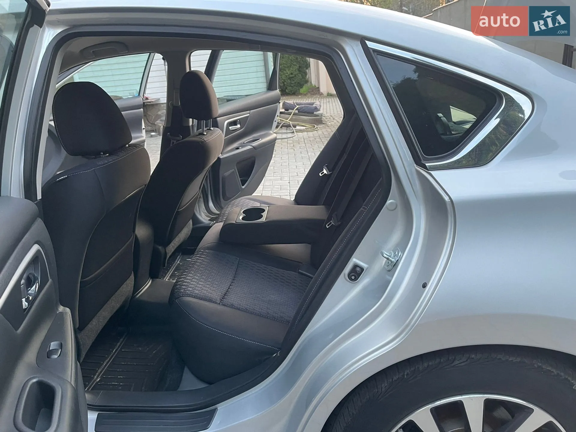 2017 Nissan Altima - мініатюра 80