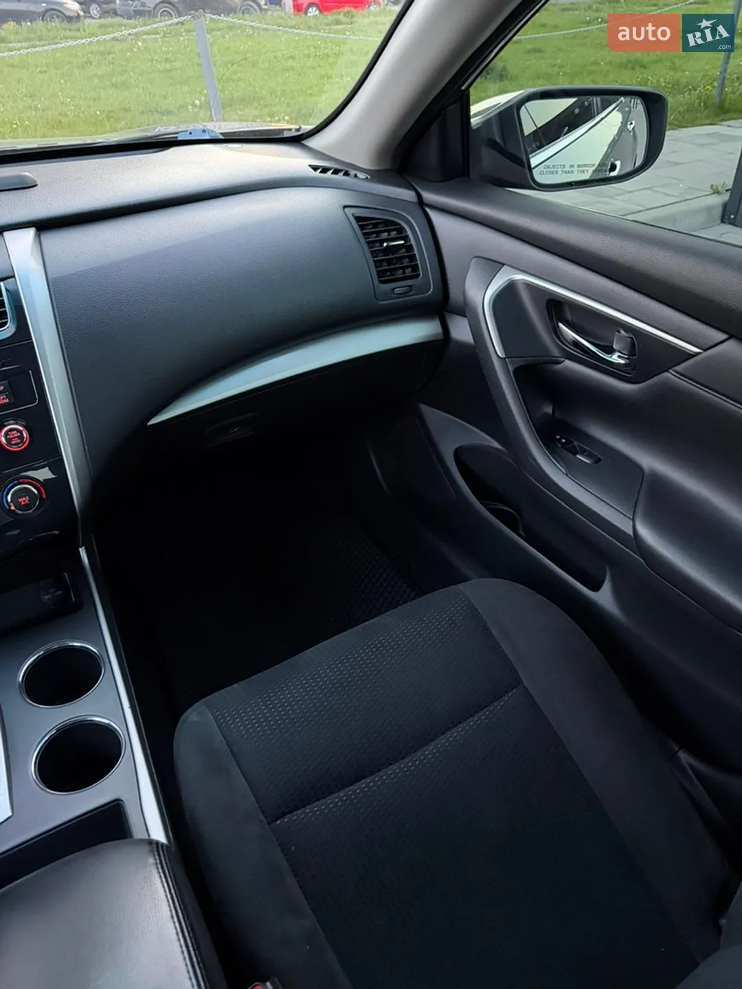 2015 Nissan Altima - мініатюра 45