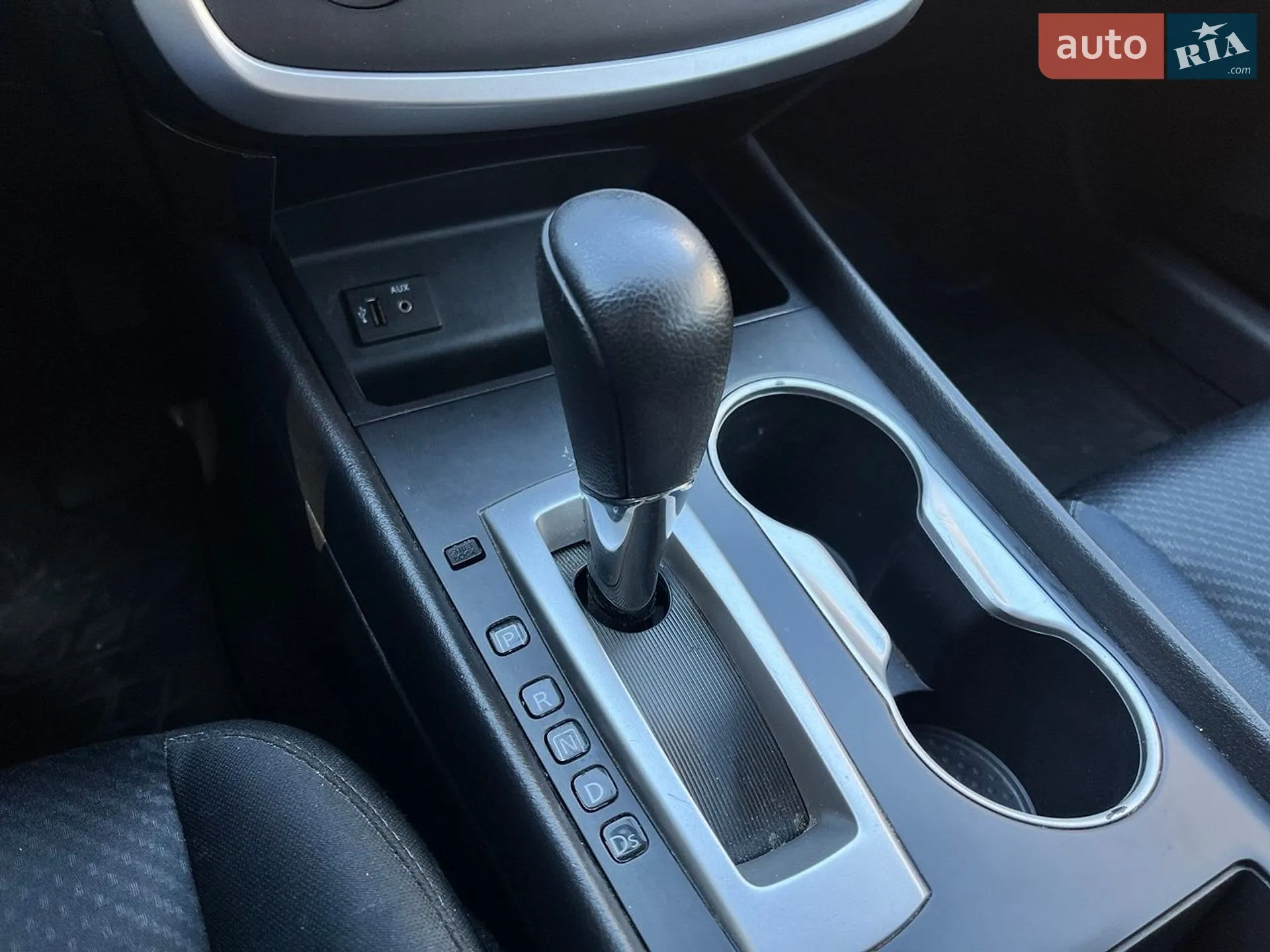 2016 Nissan Altima - мініатюра 23