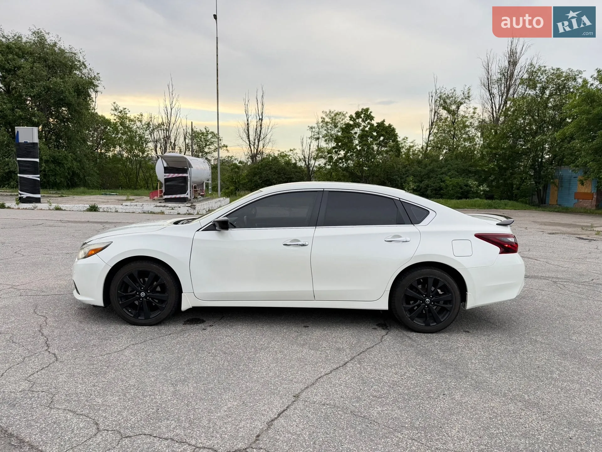 2017 Nissan Altima - мініатюра 17