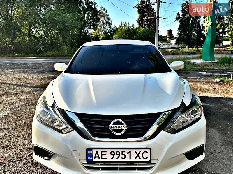 Nissan Altima 2017