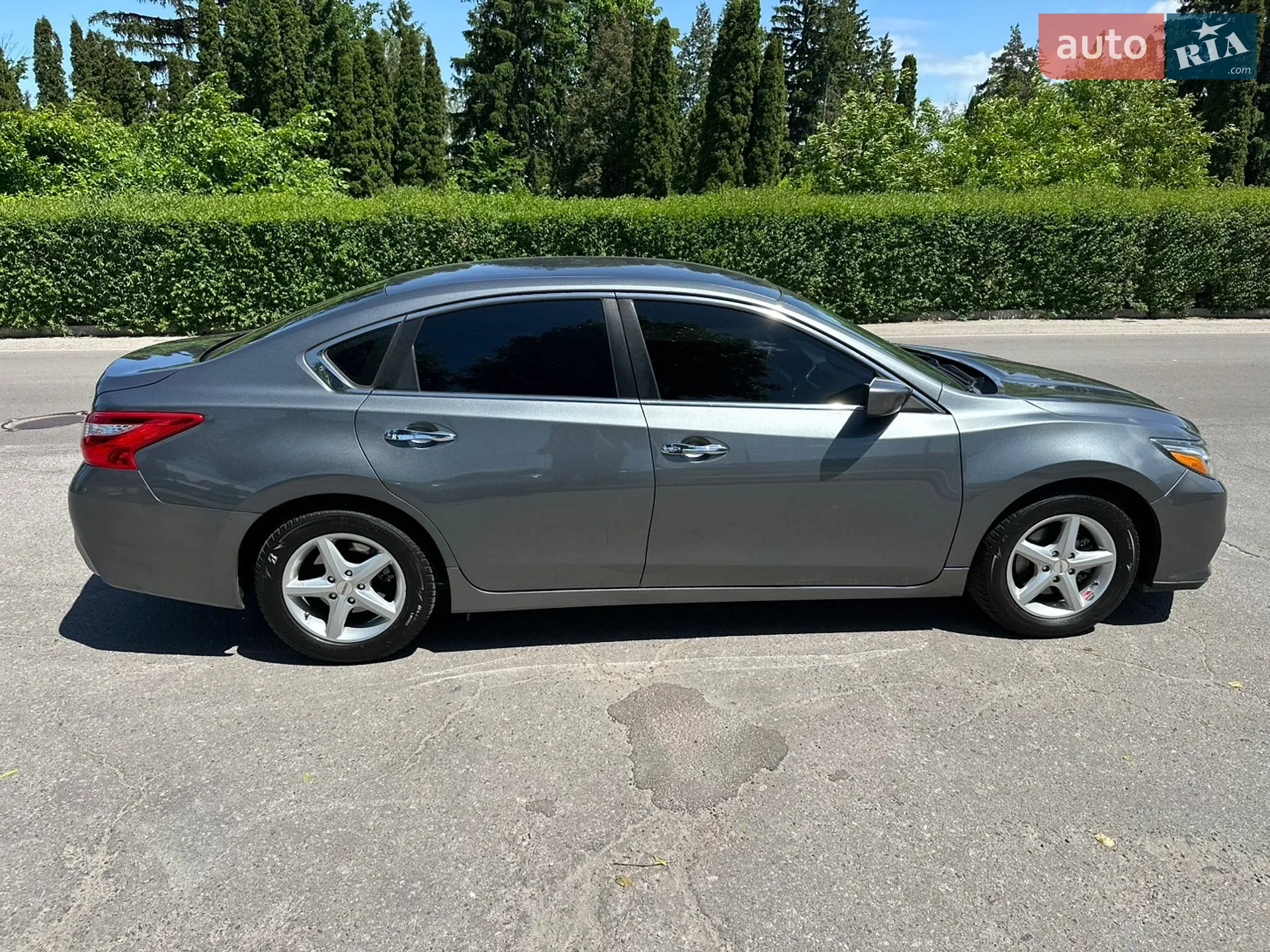 2017 Nissan Altima - мініатюра 12