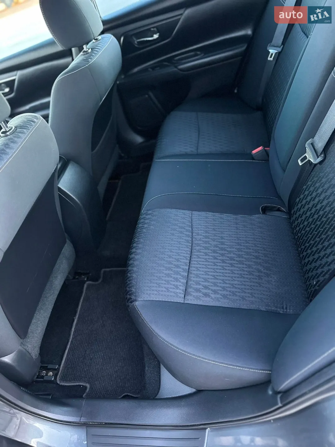 2017 Nissan Altima - мініатюра 37