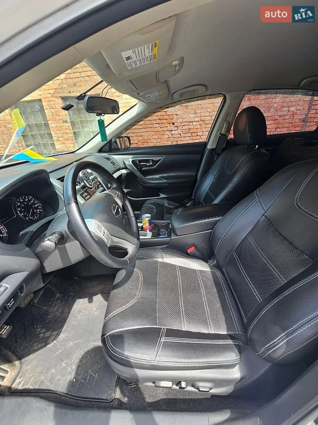 2016 Nissan Altima - мініатюра 11
