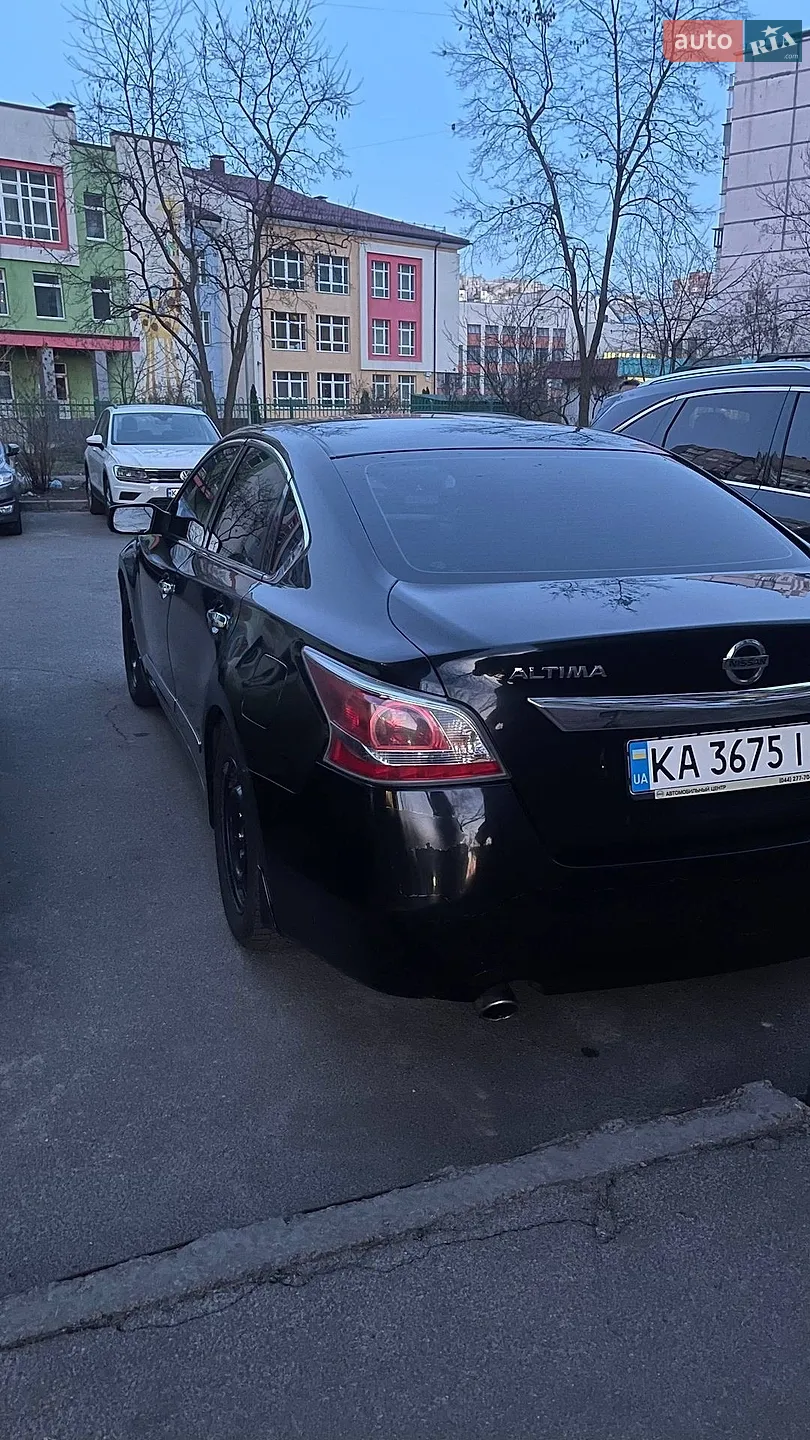 2015 Nissan Altima - мініатюра 4