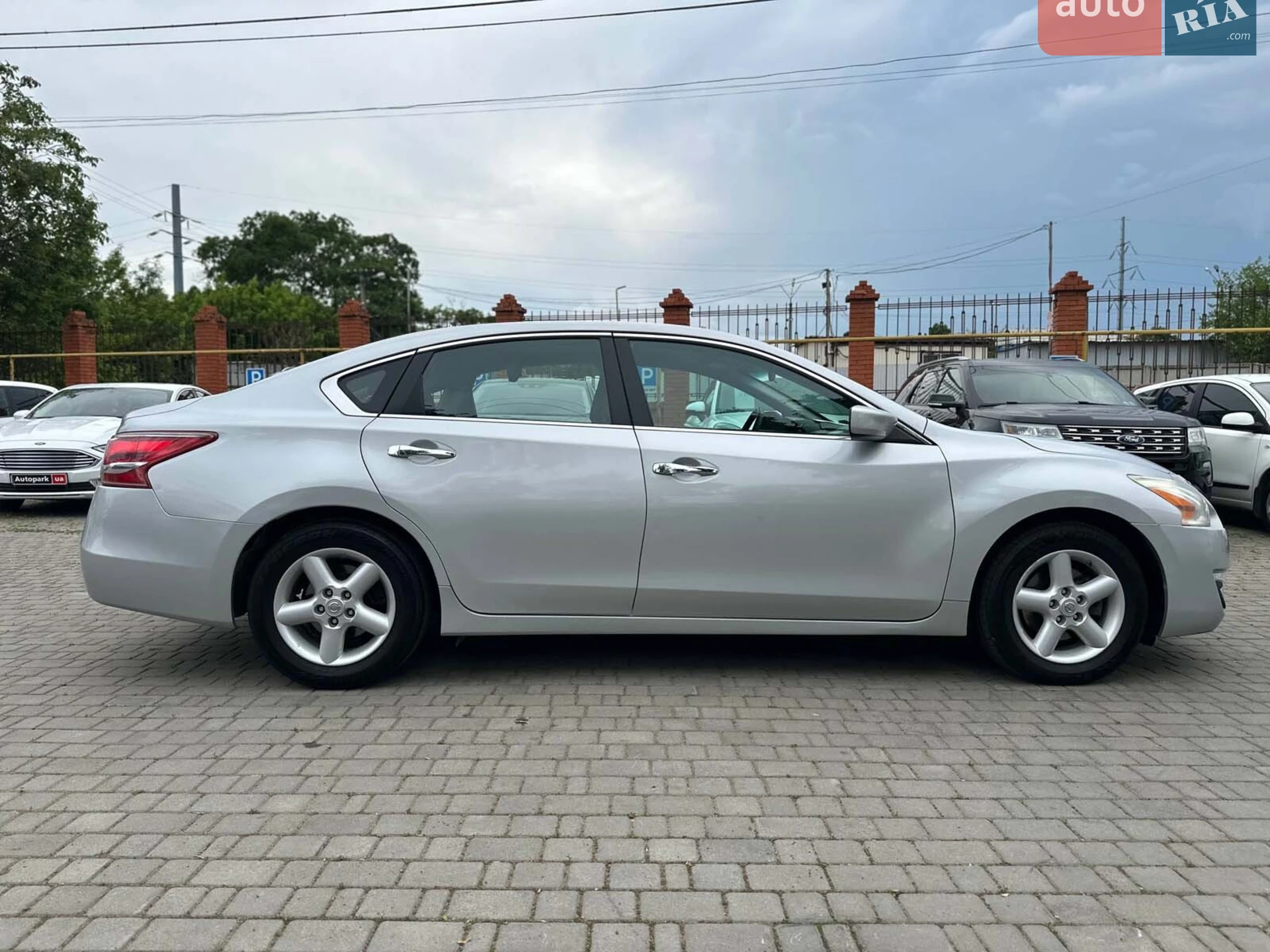2015 Nissan Altima - мініатюра 12