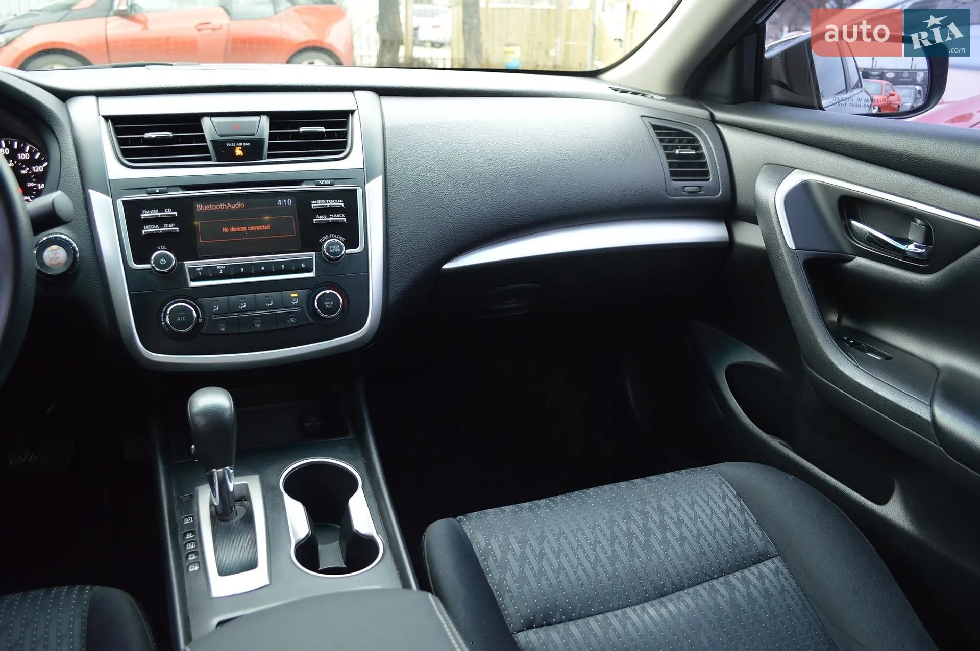2015 Nissan Altima - мініатюра 12