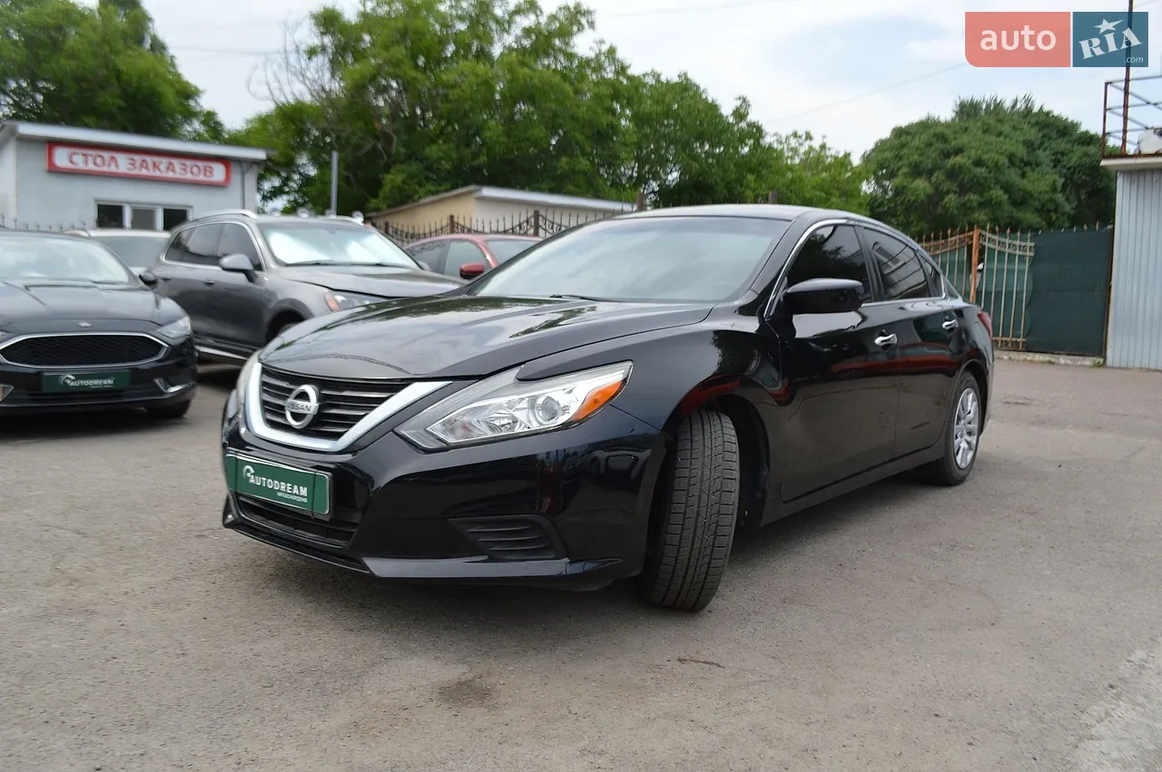2014 Nissan Altima - мініатюра 16