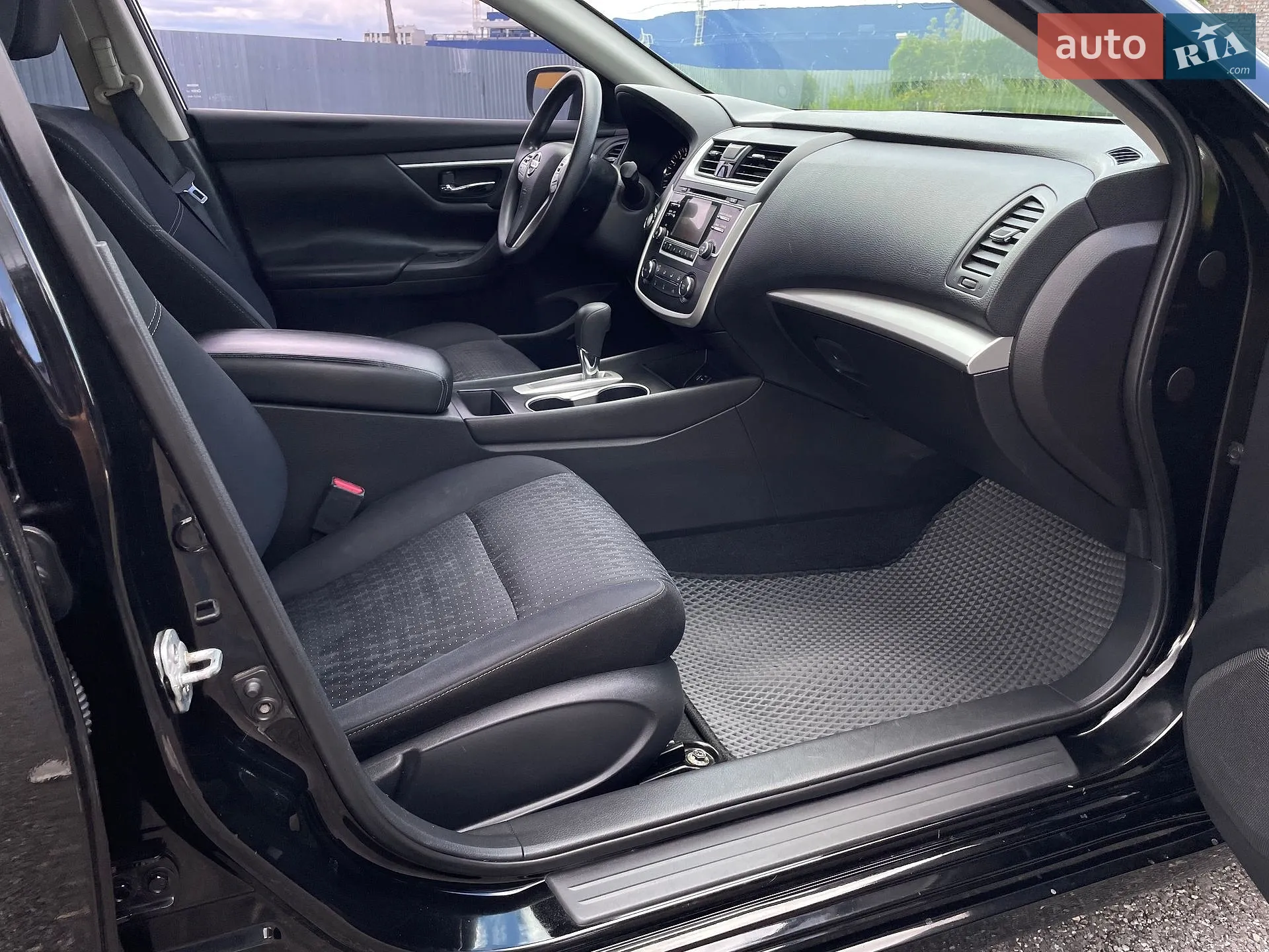2016 Nissan Altima - мініатюра 67