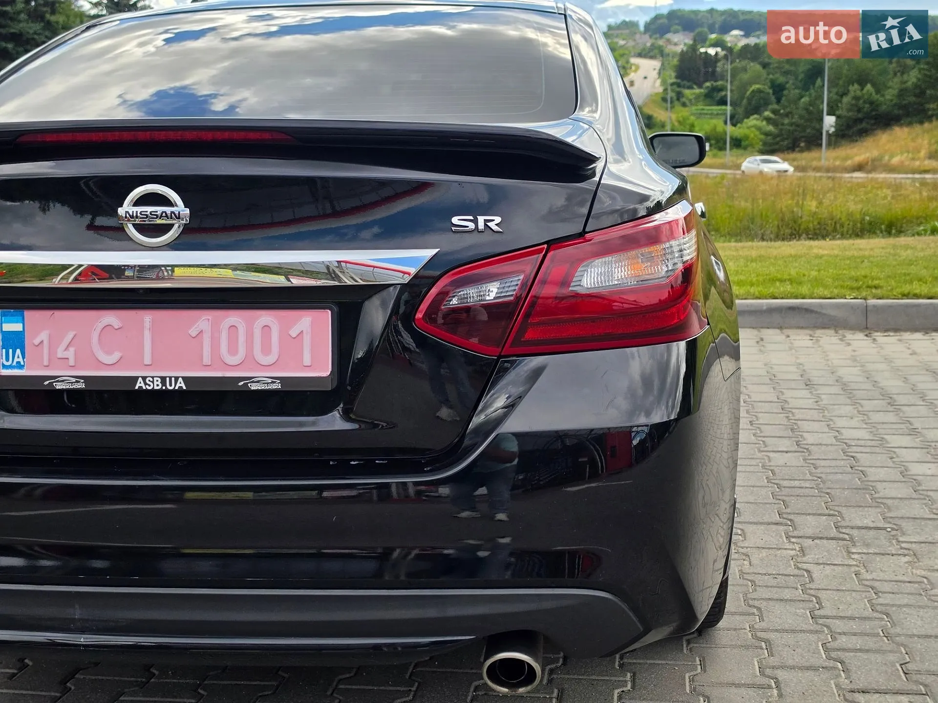 2017 Nissan Altima - мініатюра 16