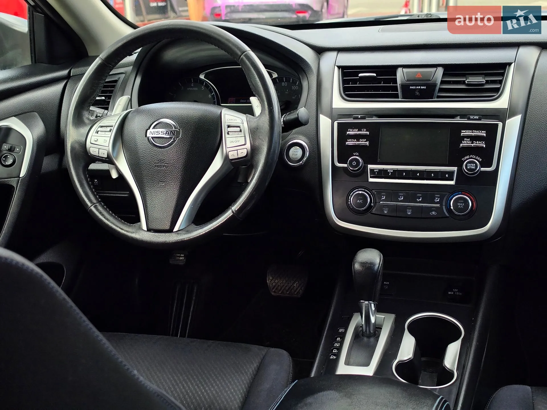 2017 Nissan Altima - мініатюра 32