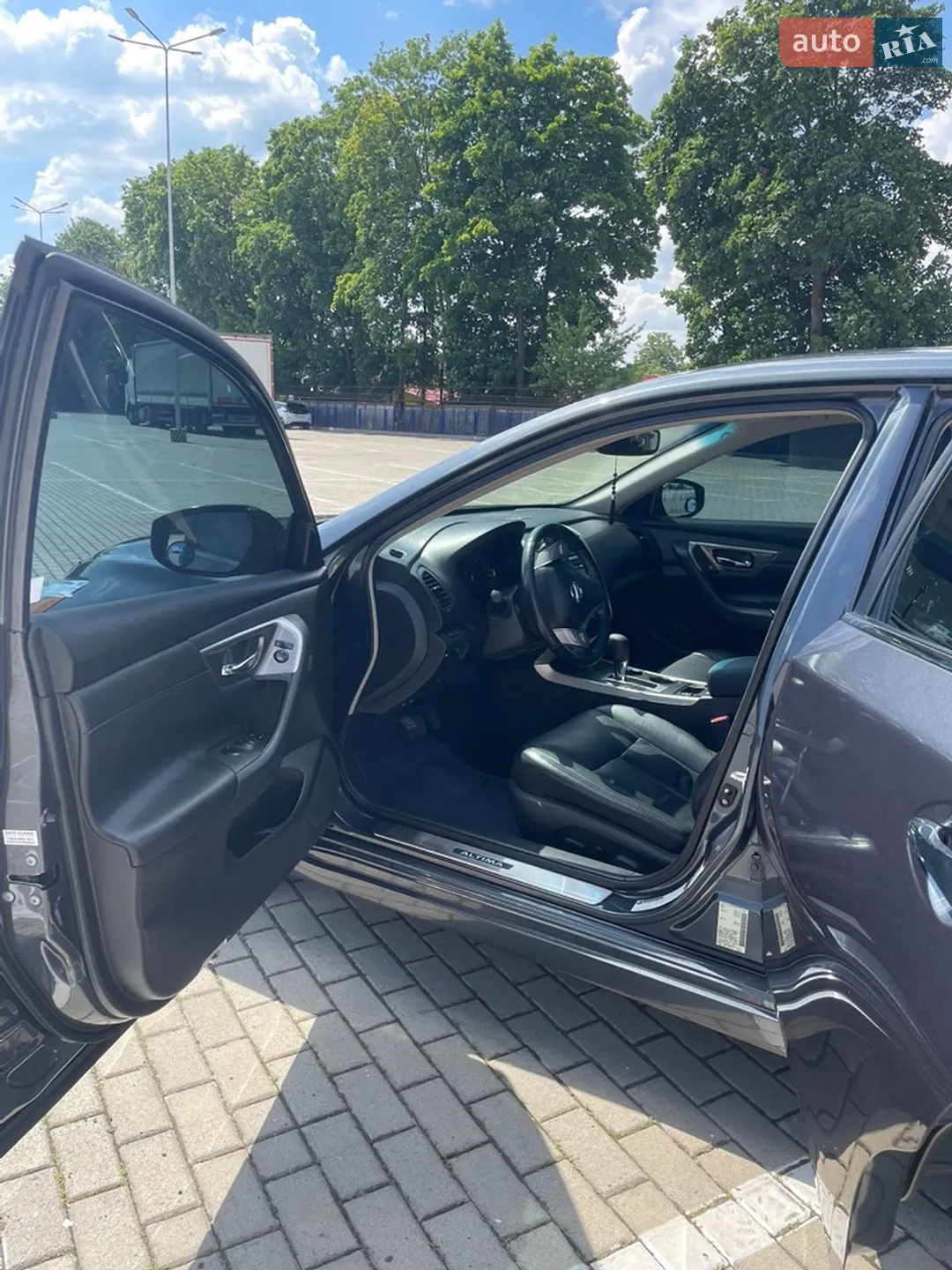 2013 Nissan Altima - мініатюра 11