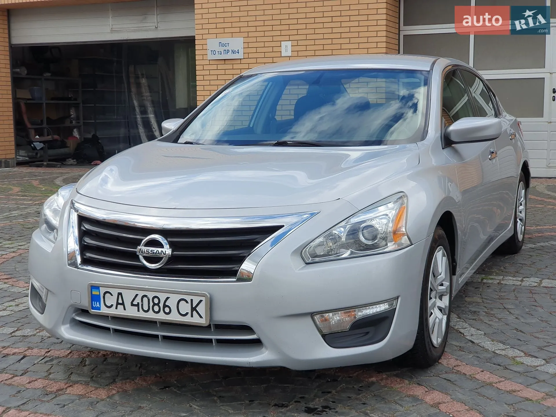 2013 Nissan Altima - мініатюра 2