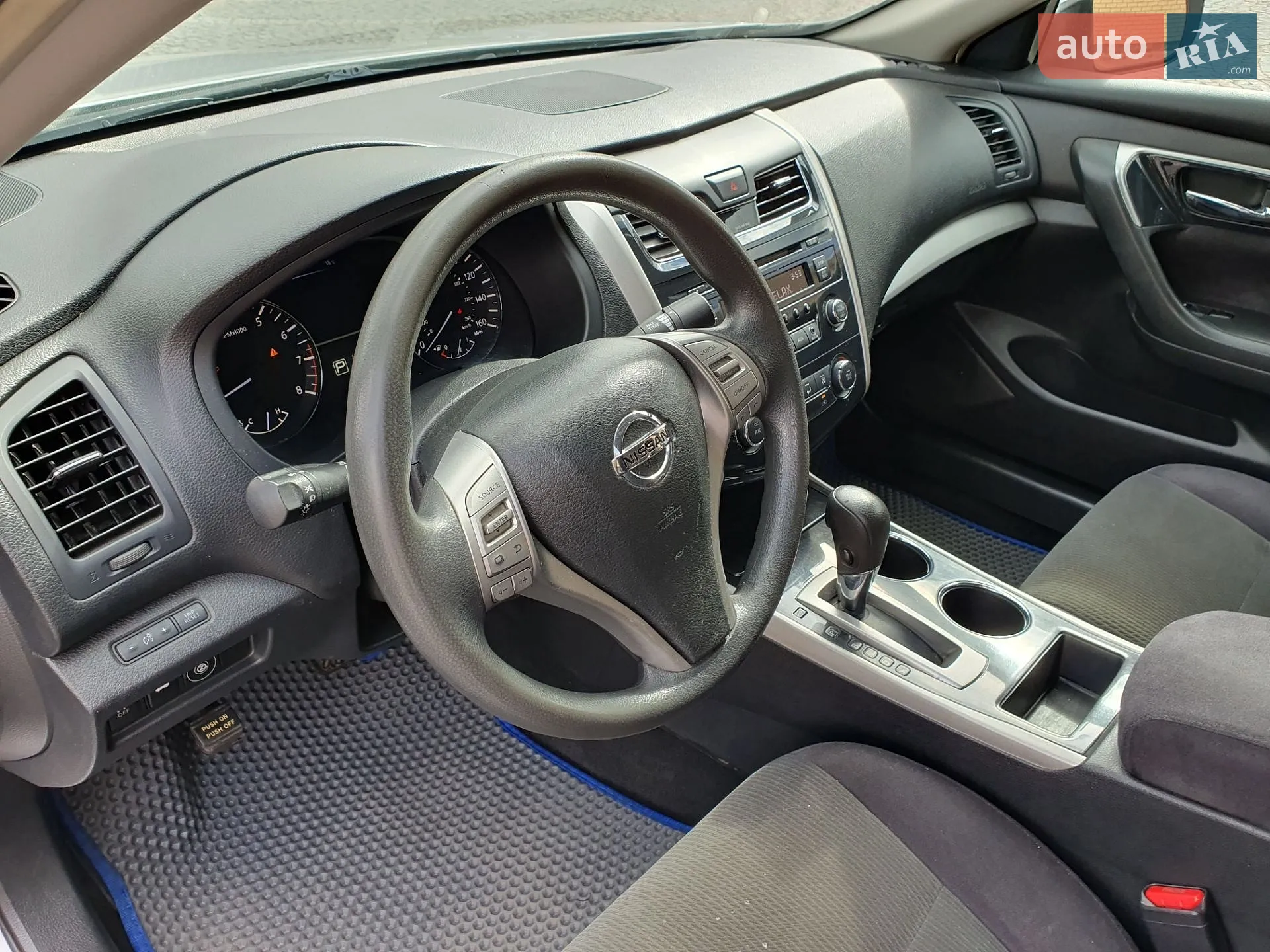 2013 Nissan Altima - мініатюра 19