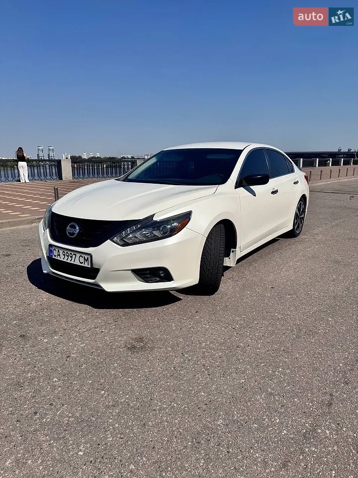 2018 Nissan Altima - мініатюра 35