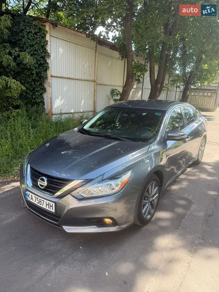 2019 Nissan Altima - мініатюра 13