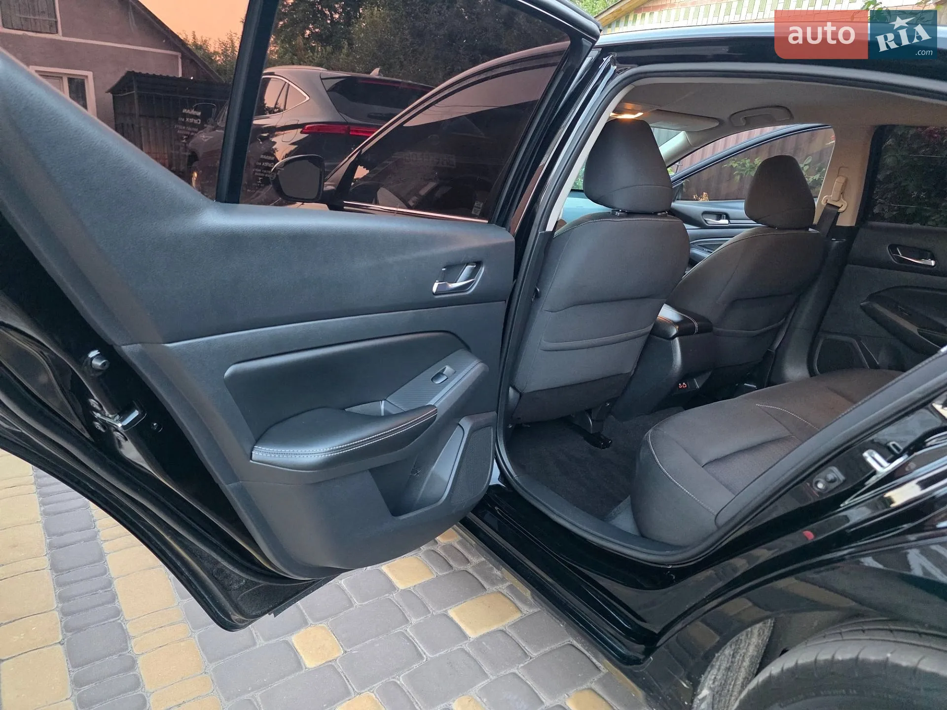 2019 Nissan Altima - мініатюра 26