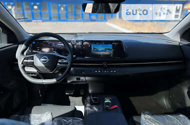Позашляховик / Кросовер Nissan Ariya 2022 в 