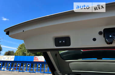 Позашляховик / Кросовер Nissan Ariya 2022 в 