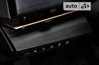Позашляховик / Кросовер Nissan Ariya 2023 в 