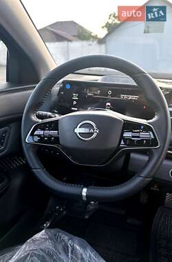 Внедорожник / Кроссовер Nissan Ariya 2022 в 