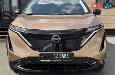 Позашляховик / Кросовер Nissan Ariya 2022 в 