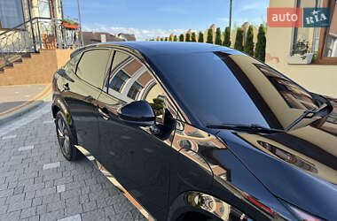 Внедорожник / Кроссовер Nissan Ariya 2023 в 