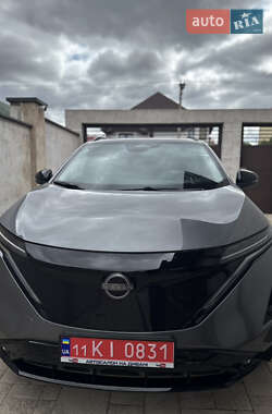 Позашляховик / Кросовер Nissan Ariya 2024 в 
