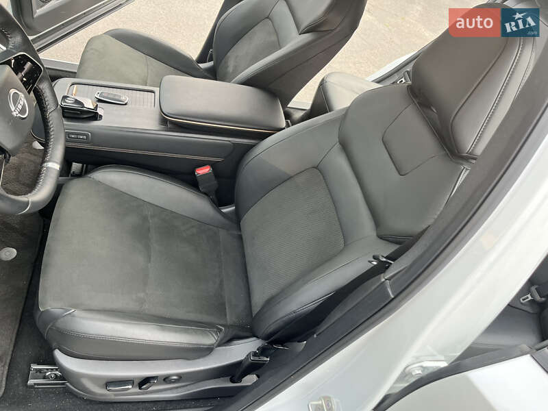 Позашляховик / Кросовер Nissan Ariya 2022 в Дніпрі