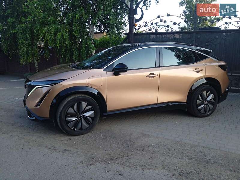 Внедорожник / Кроссовер Nissan Ariya 2023 в Черновцах