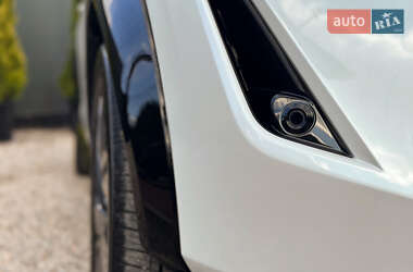 Внедорожник / Кроссовер Nissan Ariya 2023 в 