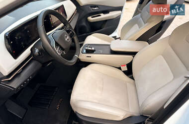 Внедорожник / Кроссовер Nissan Ariya 2023 в 