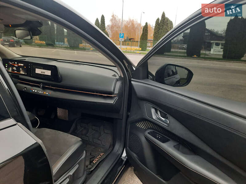 Позашляховик / Кросовер Nissan Ariya 2022 в Олександрії