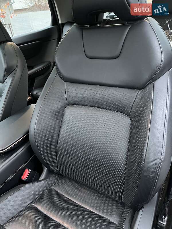 Позашляховик / Кросовер Nissan Ariya 2022 в Полтаві