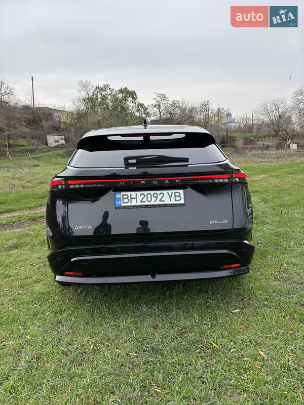 Внедорожник / Кроссовер Nissan Ariya 2022 в Белгороде-Днестровском