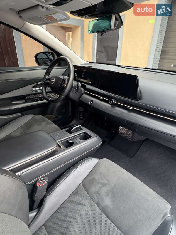 Внедорожник / Кроссовер Nissan Ariya 2023 в Александрие