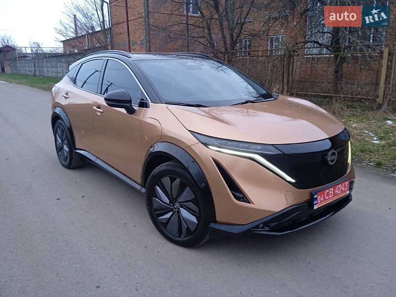 Позашляховик / Кросовер Nissan Ariya 2022 в Чернівцях