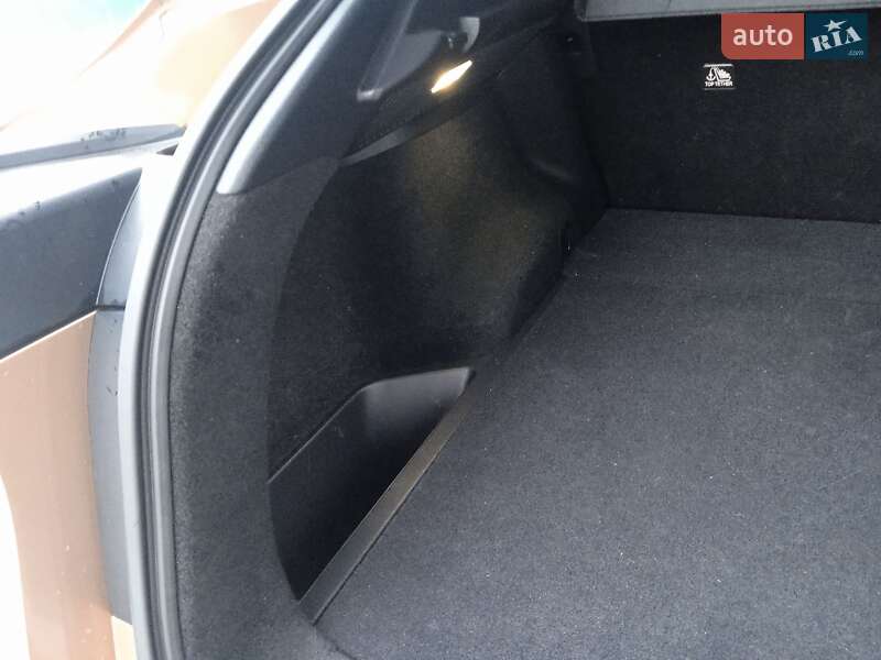 Позашляховик / Кросовер Nissan Ariya 2022 в Чернівцях