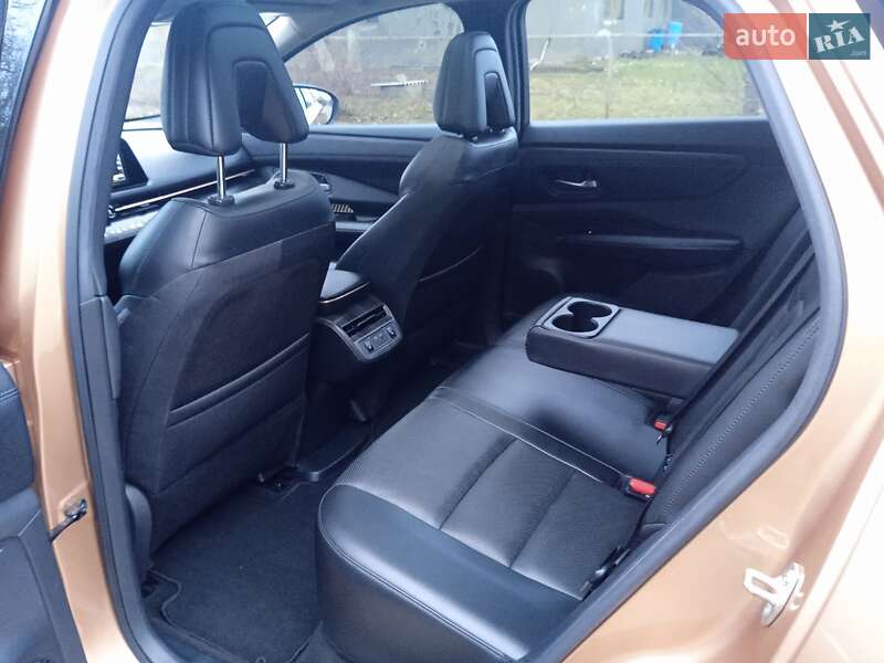 Позашляховик / Кросовер Nissan Ariya 2022 в Чернівцях