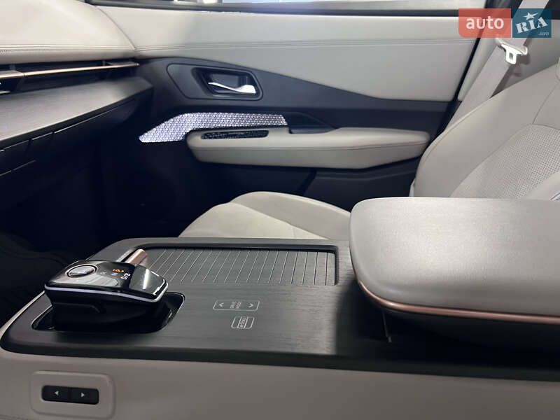 Внедорожник / Кроссовер Nissan Ariya 2022 в Виннице