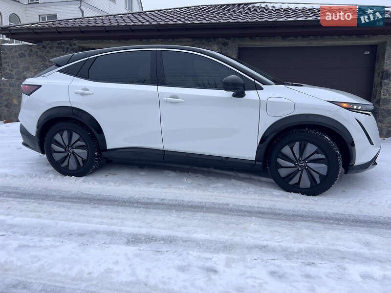 Внедорожник / Кроссовер Nissan Ariya 2022 в Виннице